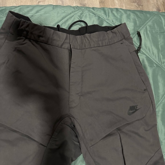 Nike tech pants - Picture 2 of 6